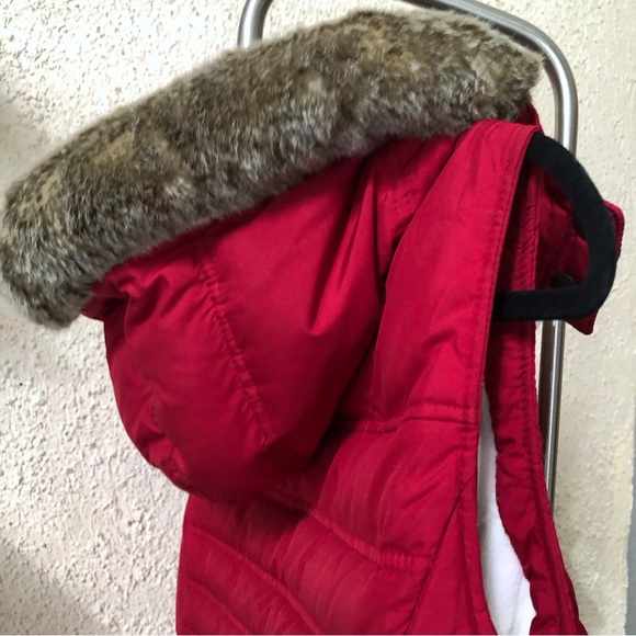 Ann Taylor Loft down puffer vest removable hood - Picture 6 of 12